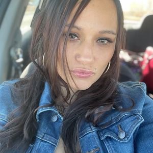 Meet your Posher, Candace